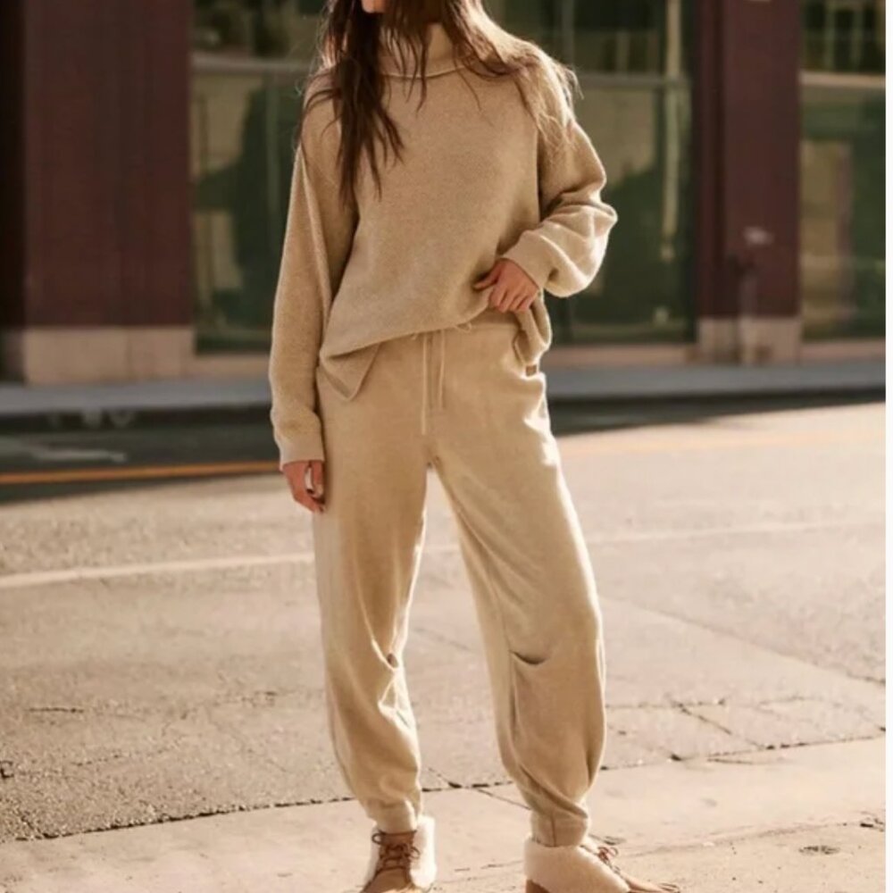 ✨ SALE✨ Free People Hailee Turtleneck Knit Set - Oatmeal Beige Cream XSmall